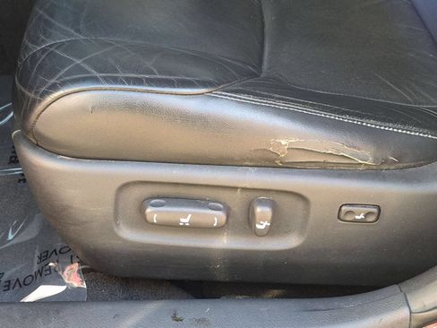 Used 2005 Toyota Avalon Touring FWD image 22