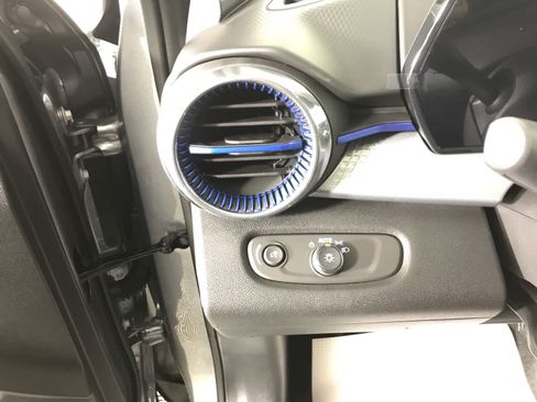 New 2026 Chevrolet Trax LT image 24