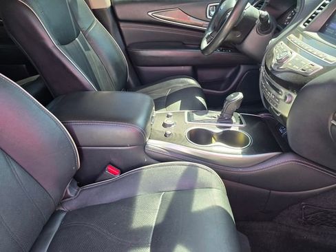 Used 2020 INFINITI QX60 Luxe w/ Essential Package AWD/4WD image 12