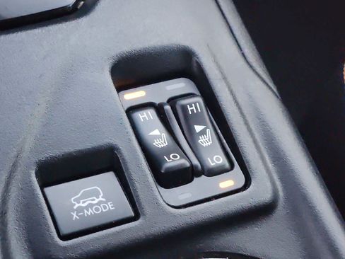 Used 2022 Subaru Crosstrek 2.5i Limited w/ Moonroof Package 2 image 25