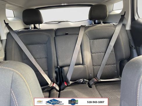 Used 2021 GMC Terrain SLE w/ Driver Convenience Package AWD/4WD image 17