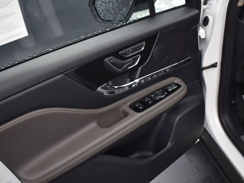 New 2025 Lincoln Corsair Grand Touring w/ Equipment Group 301A image 9