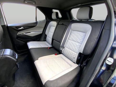 Used 2019 Chevrolet Equinox LS w/ LS Convenience Package FWD image 20