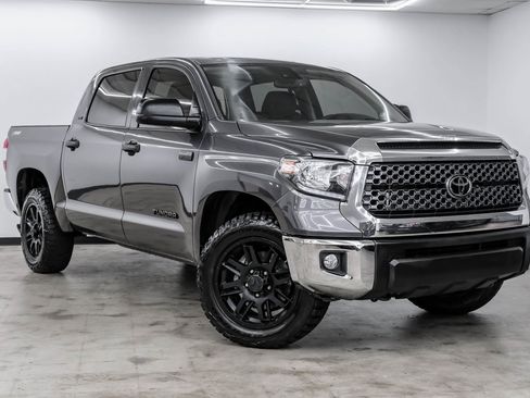 Used 2020 Toyota Tundra SR5 image 5