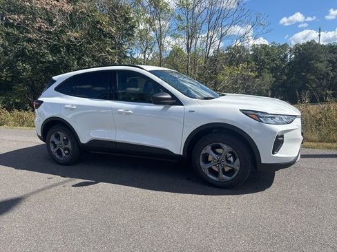 New 2026 Ford Escape ST-Line w/ Tech Pack #1 image 2