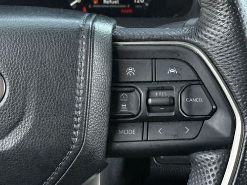 Used 2024 Toyota Tacoma TRD Sport AWD/4WD image 16