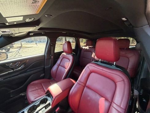 Certified 2023 Lincoln Corsair Reserve w/ Equipment Group 201A image 13