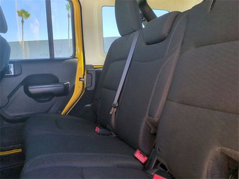 Used 2018 Jeep Wrangler Unlimited Sport S image 14