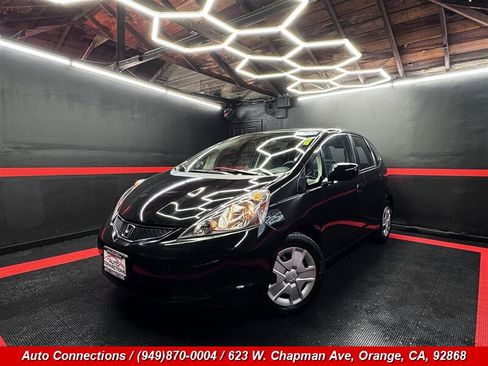Used 2013 Honda Fit image 2
