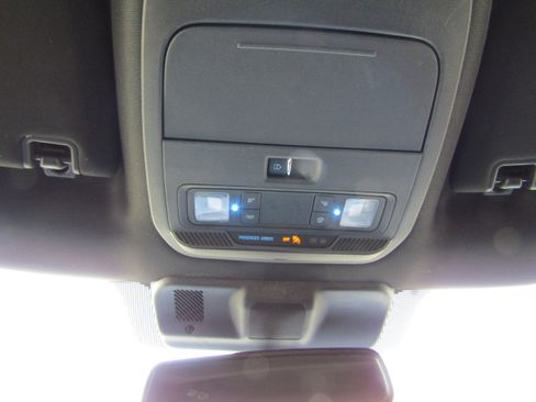 Certified 2022 Ford F150 XLT w/ Equipment Group 302A High image 26