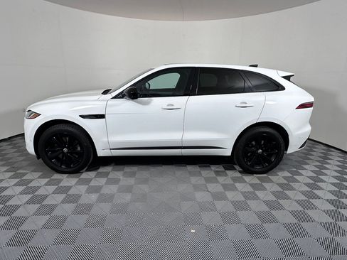 Used 2026 Jaguar F-PACE R-Dynamic S image 2