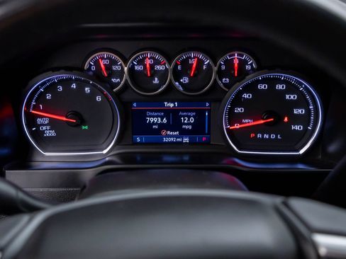 Used 2021 Chevrolet Silverado 1500 LT Trail Boss w/ Convenience Package II AWD/4WD image 26