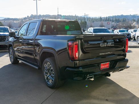 Used 2023 GMC Sierra 1500 Denali Ultimate image 5