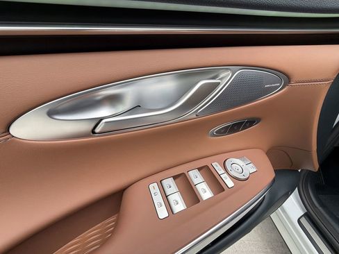 New 2026 Genesis GV70 2.5T Advanced image 15