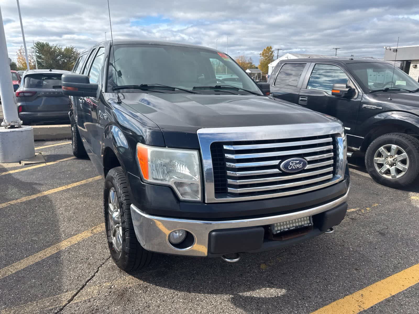 Used 2010 Ford F150 Lariat AWD/4WD image 5