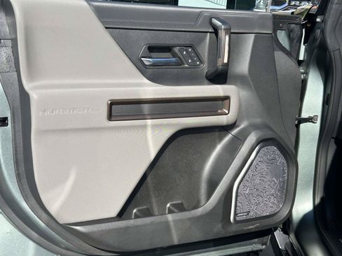 Used 2024 GMC Hummer EV 3X w/ Extreme Off-Road Package AWD/4WD image 19