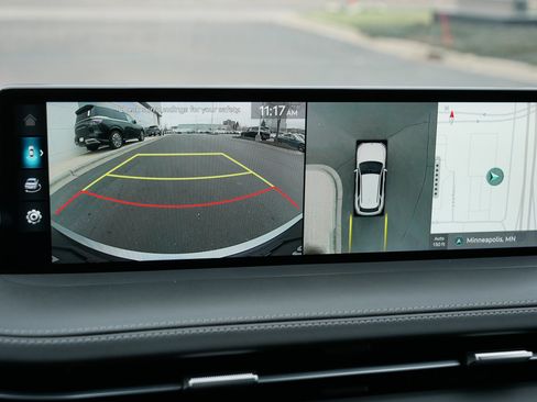 Used 2025 Genesis GV70 3.5T Sport w/ Sport Advanced Package image 27