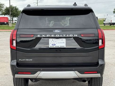 Certified 2025 Ford Expedition Platinum w/ Platinum Ultimate Package image 6