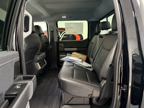 New 2026 Ford F250 Lariat w/ Lariat Premium Package AWD/4WD image 17