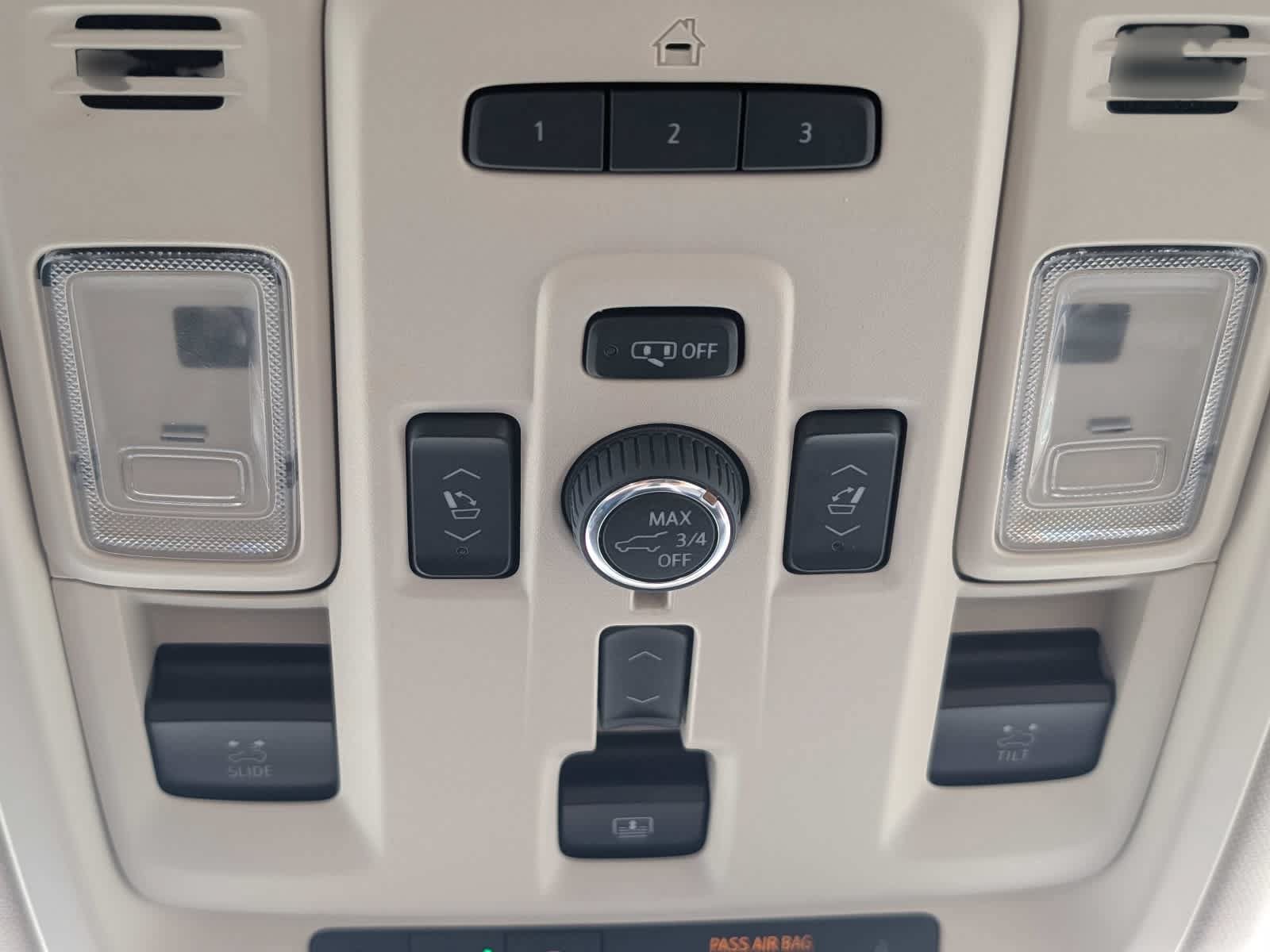Used 2023 GMC Yukon XL Denali AWD/4WD image 38
