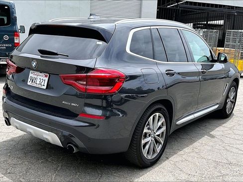 Used 2018 BMW X3 xDrive30i AWD/4WD image 4