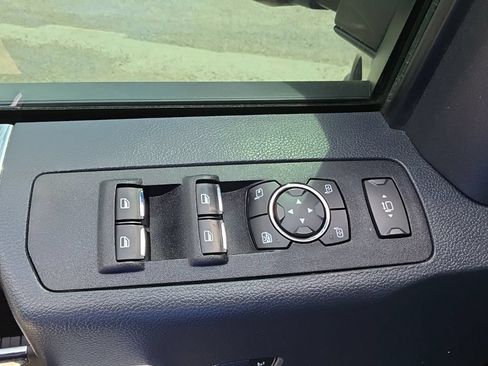 Used 2022 Ford F250 Lariat w/ Lariat Ultimate Package AWD/4WD image 27