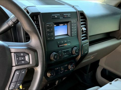 Used 2019 Ford F150 XL w/ Equipment Group 101A Mid image 6
