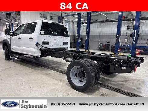New 2025 Ford F450 XL w/ XL Chrome Package image 3