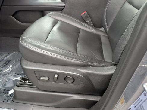 Used 2021 Chevrolet Tahoe LT w/ LT Signature Package AWD/4WD image 23