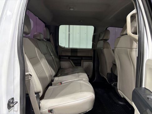 Used 2019 Ford F250 XL w/ STX Appearance Package AWD/4WD image 14