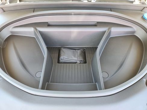 New 2025 Volvo EX90 Ultra AWD/4WD image 16