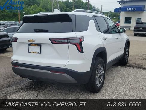 Used 2025 Chevrolet Equinox LT w/ Convenience Package II FWD image 5
