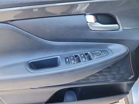 Used 2023 Hyundai Santa Fe SEL image 9