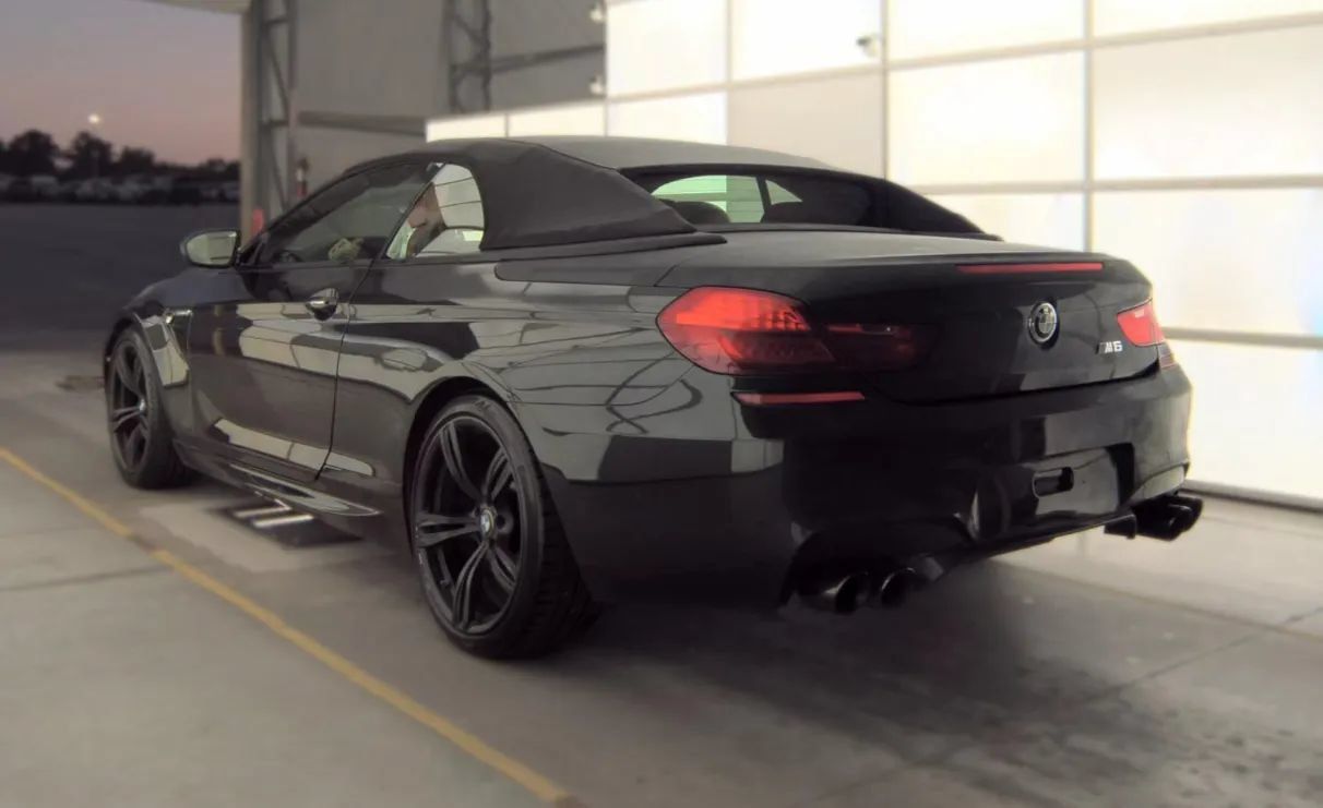 Used 2016 BMW M6 Convertible RWD image 4