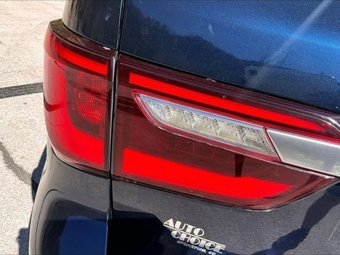 Used 2019 INFINITI QX80 Limited w/ All-Season Package AWD/4WD image 23