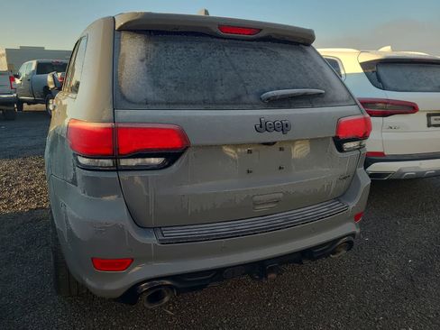 Used 2020 Jeep Grand Cherokee SRT image 4