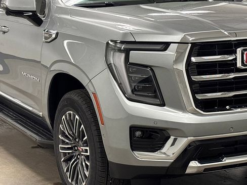 New 2026 GMC Yukon Elevation w/ Elevation Premium Package AWD/4WD image 4