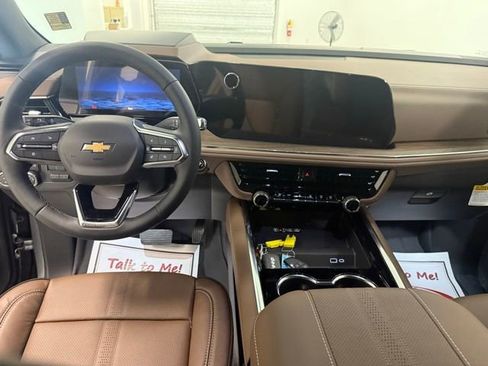 New 2026 Chevrolet Tahoe High Country RWD image 18
