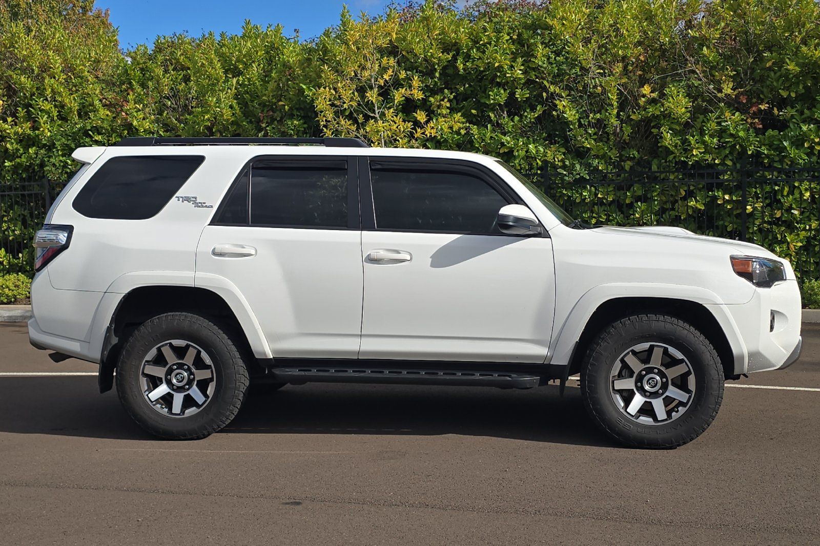 Used 2021 Toyota 4Runner TRD Off-Road AWD/4WD image 3