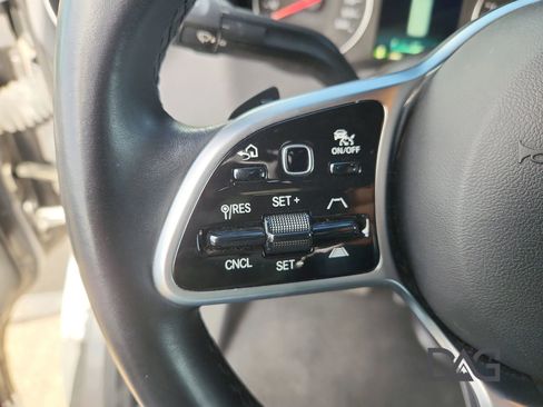 Used 2022 Mercedes-Benz Sprinter 4500 w/ Parking Package image 30