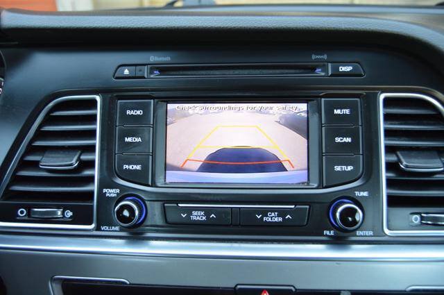 Used 2015 Hyundai Sonata Sport w/ Option Group 03 FWD image 22