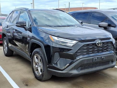 Used 2023 Toyota RAV4 XLE w/ XLE Grade Weather Package image 1