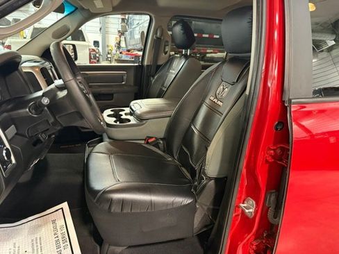 Used 2019 RAM 1500 Classic SLT AWD/4WD image 43