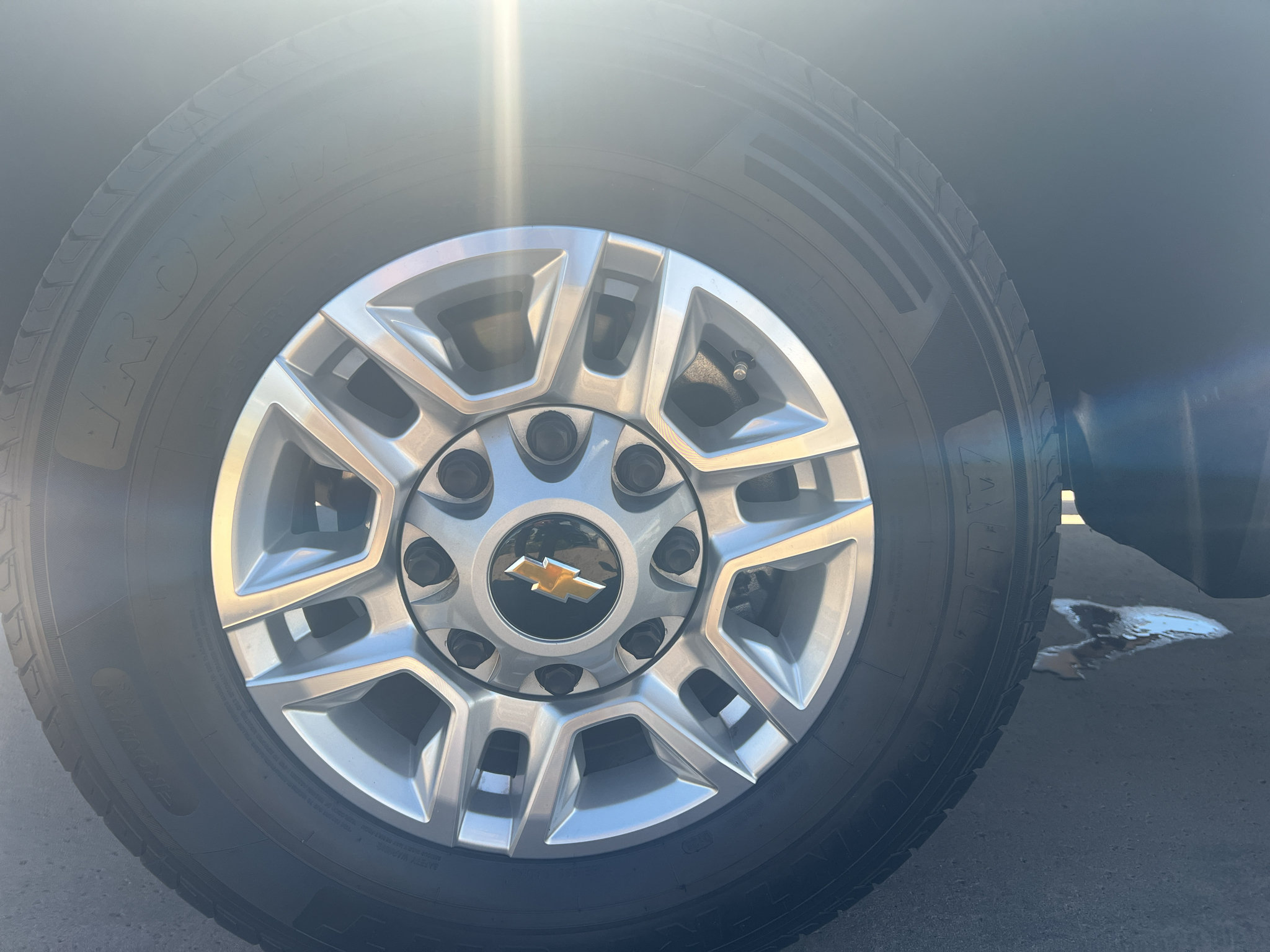 Used 2025 Chevrolet Silverado 2500 LT w/ Convenience Package AWD/4WD image 20