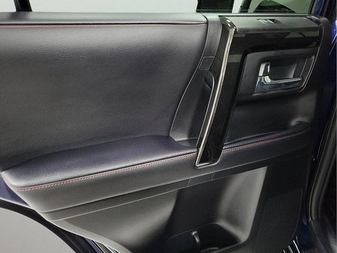 Certified 2022 Toyota 4Runner TRD Off-Road Premium w/ Moonroof Package AWD/4WD image 9