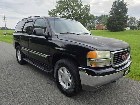 Used 2004 GMC Yukon SLT w/ 1SD Preferred Equipment Group AWD/4WD image 4