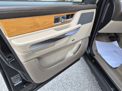 Used 2012 Land Rover Range Rover Sport HSE LUX image 13