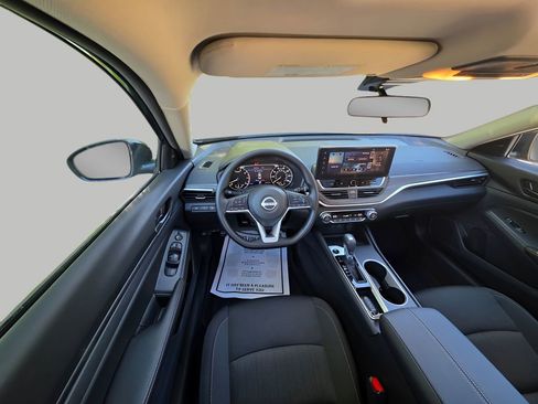 New 2026 Nissan Altima 2.5 SV image 11