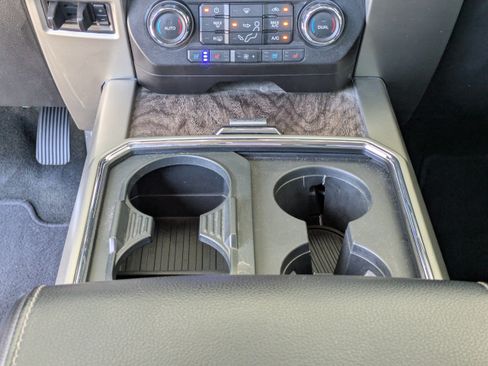 Used 2018 Ford F250 Lariat w/ Tow Technology Bundle RWD image 19