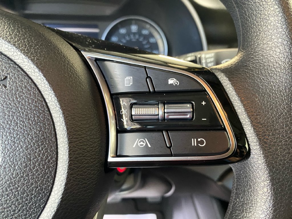 Used 2024 Kia Forte LXS FWD image 20
